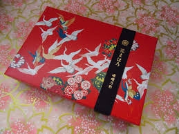 Lựa chọn hộp quà tết 2021 cho doanh nghiệp thế nào ?