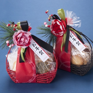 Ngân sách có hạn nên lựa chọn quà tết gì cho khách hàng