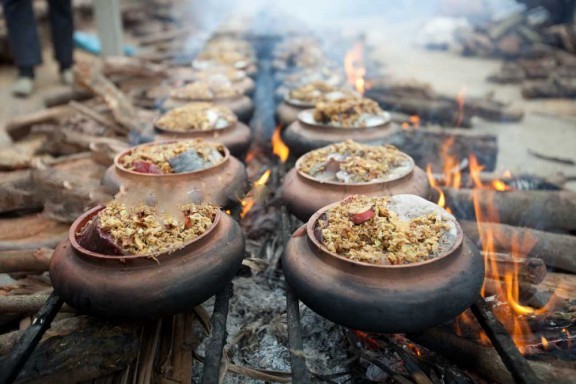 Những món hàng đắt đỏ nhưng vẫn hot vào ngày tết