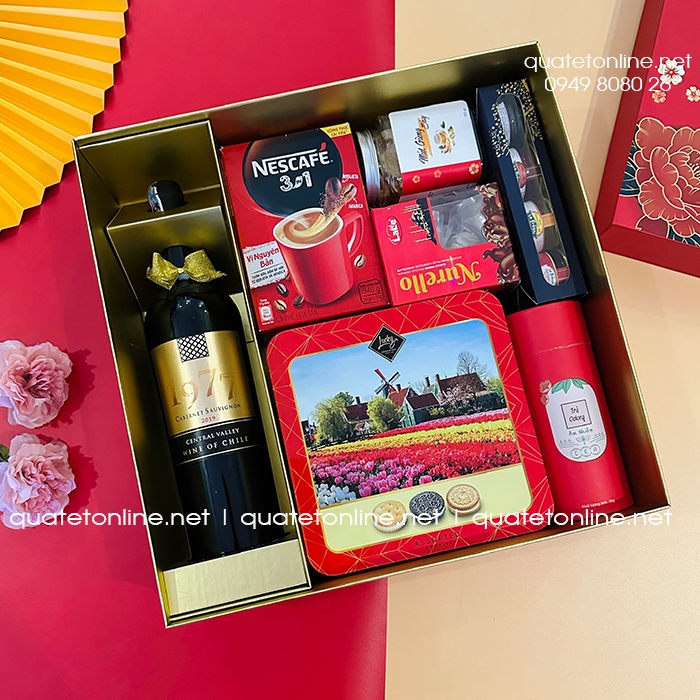 Hộp Quà Tết 2024 - HQT683
