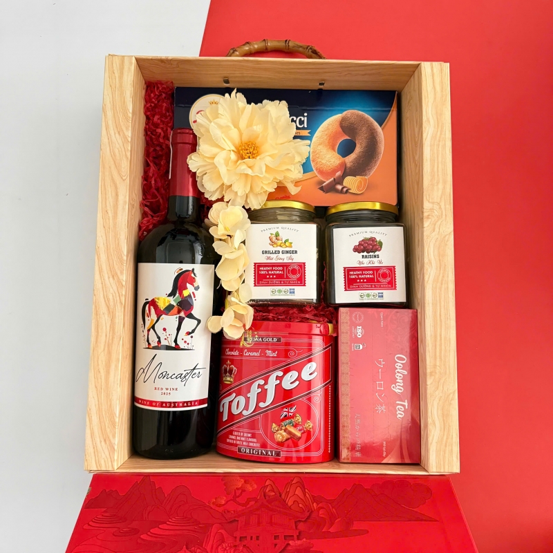 Hộp quà tết Hộp Vali Gấm Hoa Xuân 2026 - H570